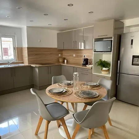 Pensjonat Les Gouttes D'or 3*